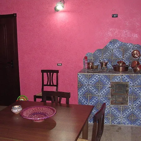 Il Mirto E La Rosa 3* أغريجنتو