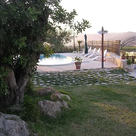 Il Mirto E La Rosa Szálloda 3*