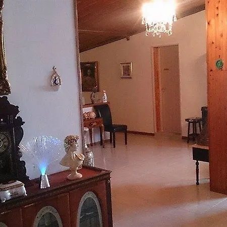 فندق Il Mirto E La Rosa 3*