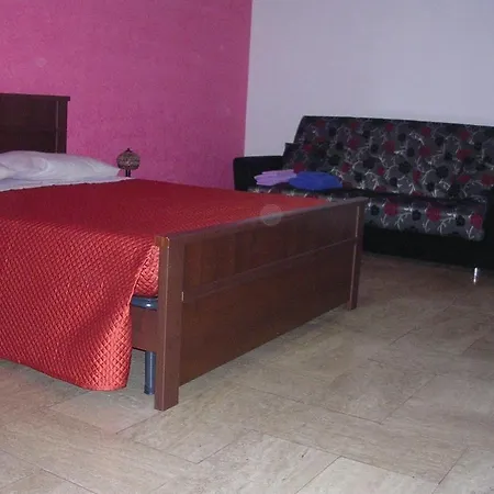 Il Mirto E La Rosa B&B