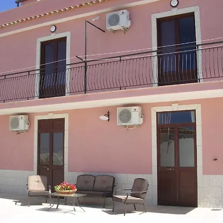 Il Mirto E La Rosa B&B 3*