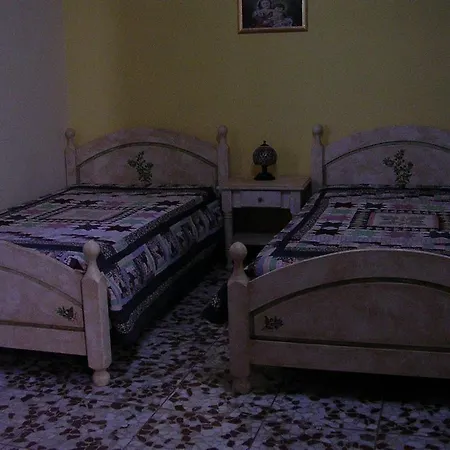 Il Mirto E La Rosa B&B